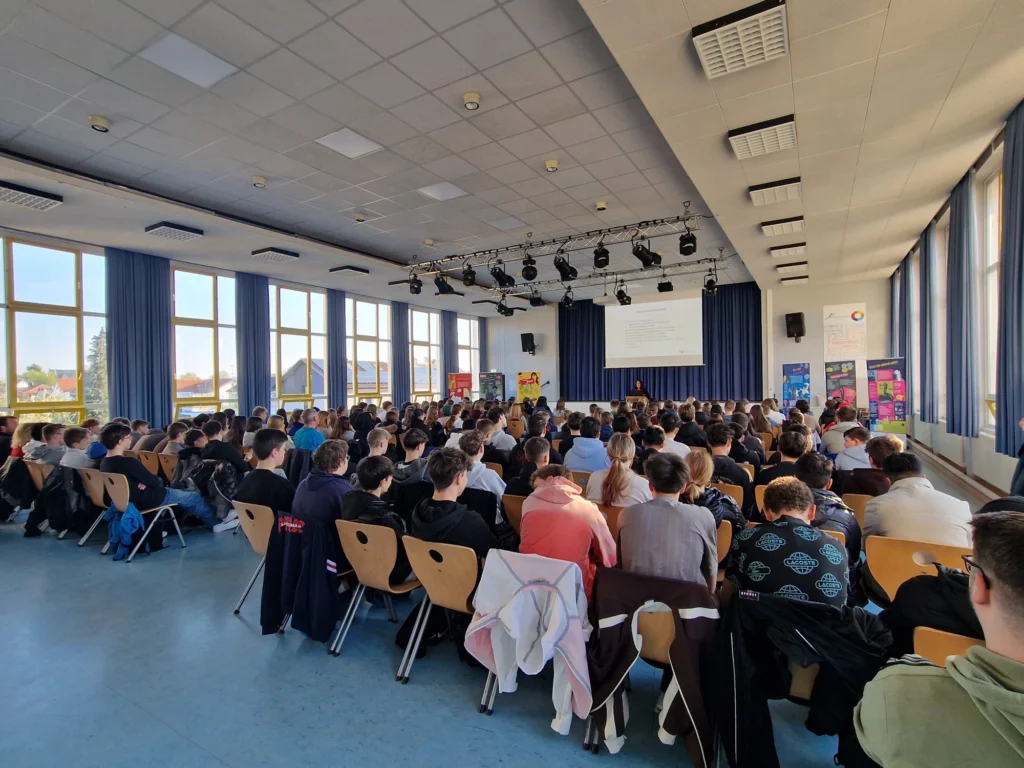 GSD EkhOPScPO2g8TuIjaSkGX2hyA