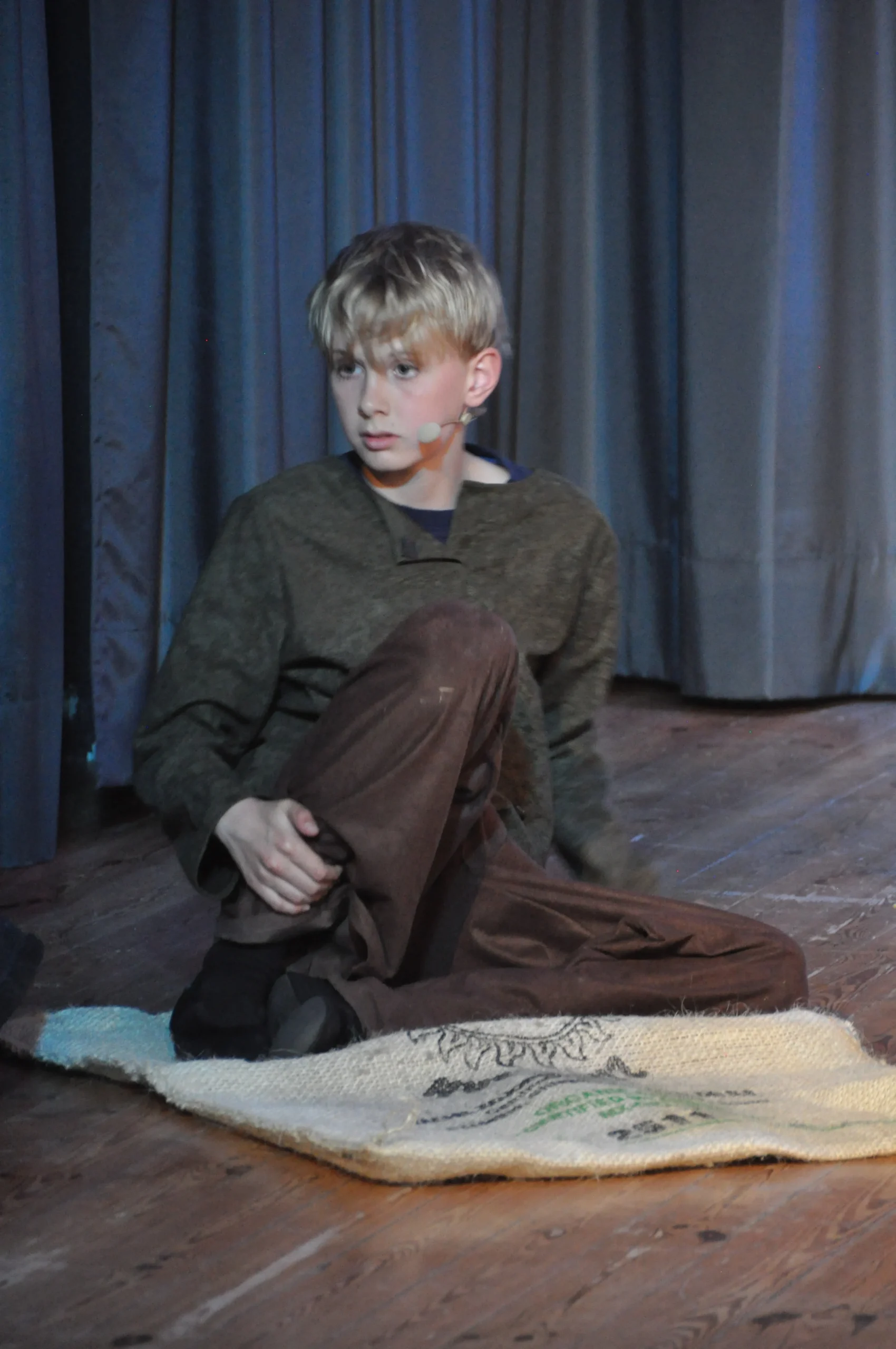 Standing Ovations für „Oliver!“: Erfolgreiche Musicalreihe an der Goetheschule endet mit emotionalem Finale GSD yDQvtYbxm7t6jnHwQ4b7s1D3x edited scaled
